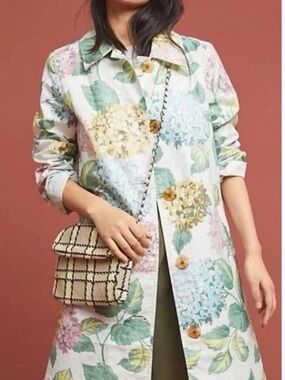 Anthropologie Mellie Floral Hydrangea Print Lightweight rain Coat Pastel small